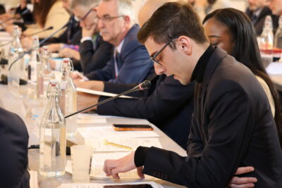 Agrandir l'image 14 sur 17, fenêtre modale