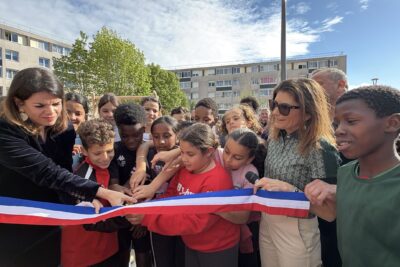 Agrandir l'image 1 sur 15, fenêtre modale