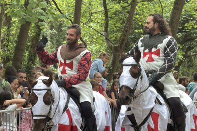 Agrandir l'image 1 sur 22, fenêtre modale