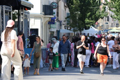 Agrandir l'image 14 sur 26, fenêtre modale