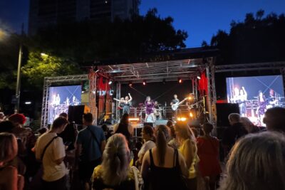 Agrandir l'image 18 sur 26, fenêtre modale