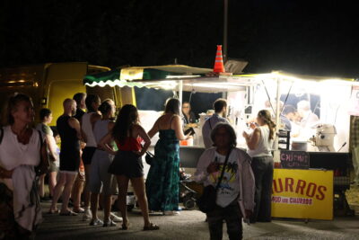 Agrandir l'image 8 sur 15, fenêtre modale