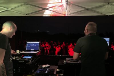 Agrandir l'image 14 sur 15, fenêtre modale