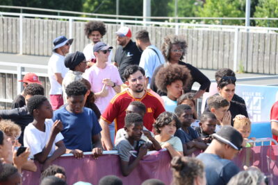 Agrandir l'image 12 sur 13, fenêtre modale