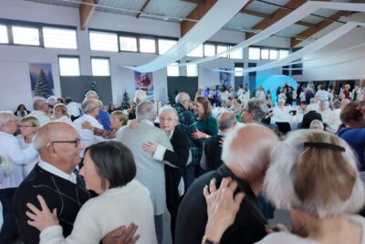 Agrandir l'image 17 sur 28, fenêtre modale